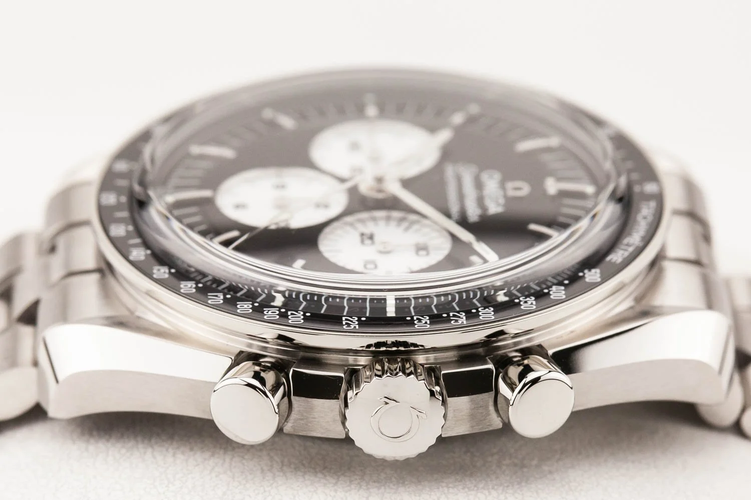 Omega Speedmaster Moonwatch 3861 Reverse Panda Unworn 080426 (5 of 11).jpg