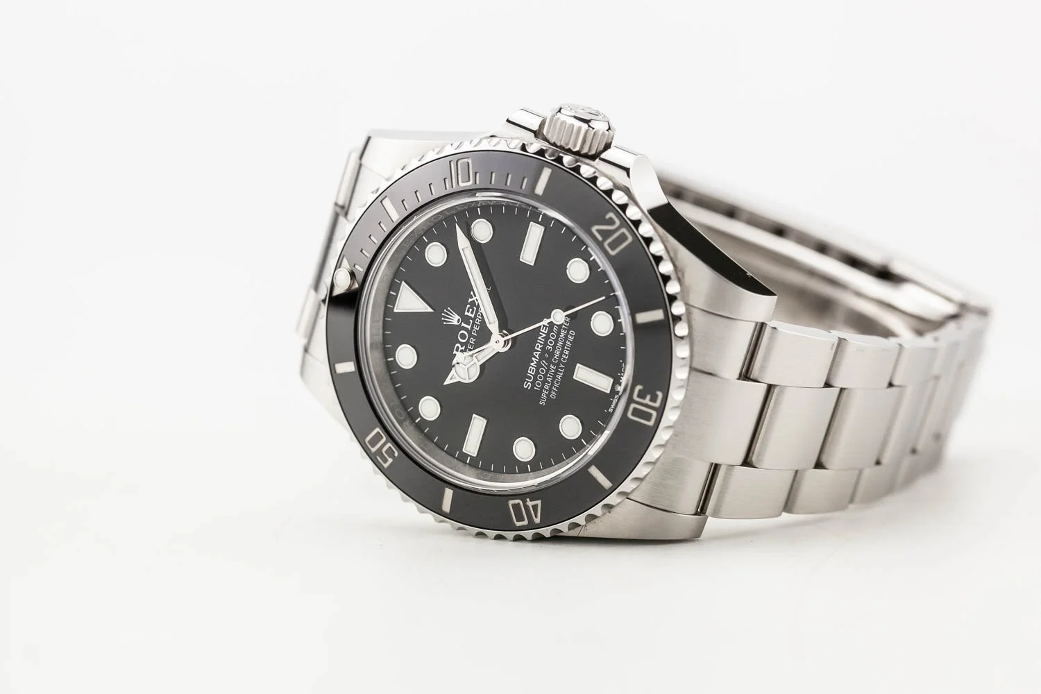 Rolex Submariner No Date PO 124060 101626 (1 of 10).jpg