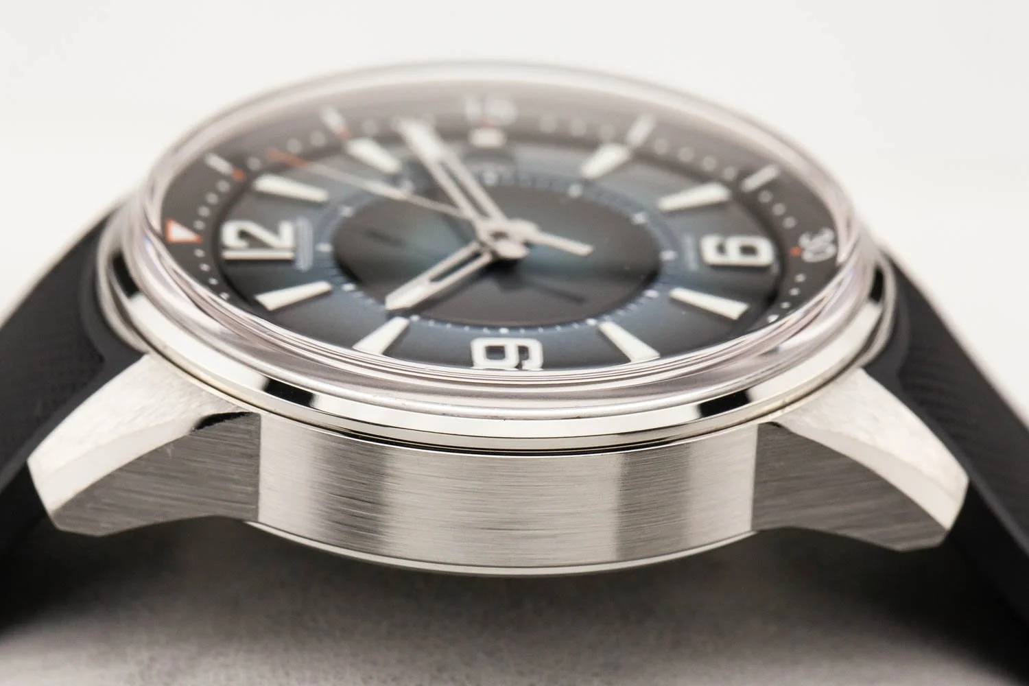 Jaeger LeCoultre Polaris Date Grey Blue PO 9068650 093025 (6 of 9).jpg