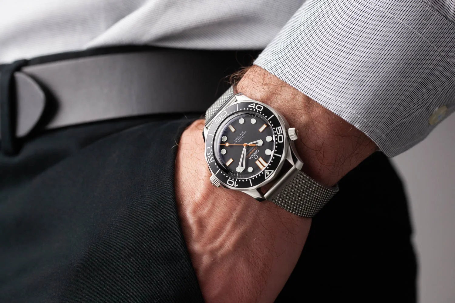 Omega Seamaster 300 Black Aluminum Orange Mesh Bracelet NEW 080425 (1 of 11).jpg