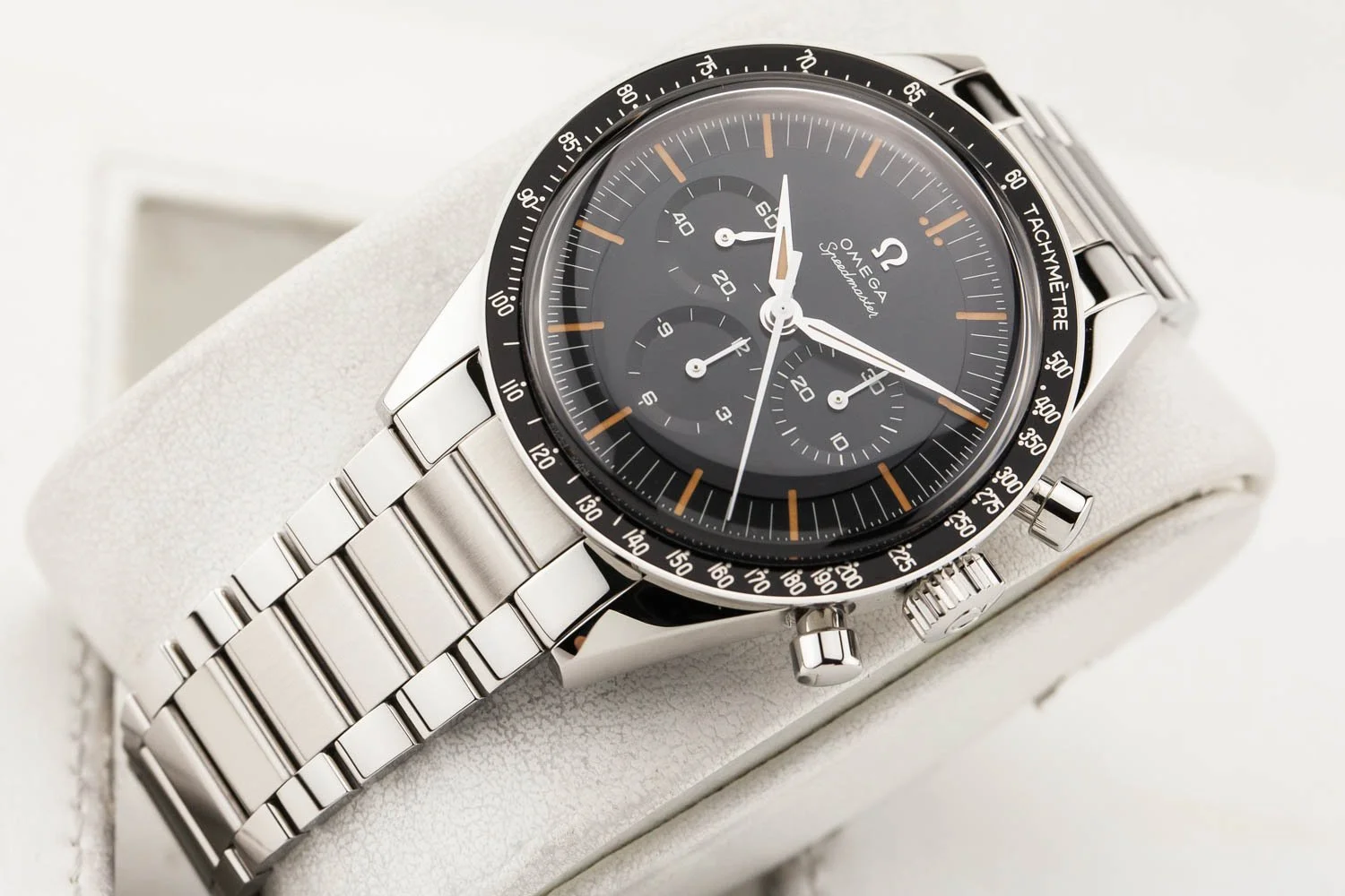 Omega Speedmaster FOIS PO 091026 (4 of 10).jpg