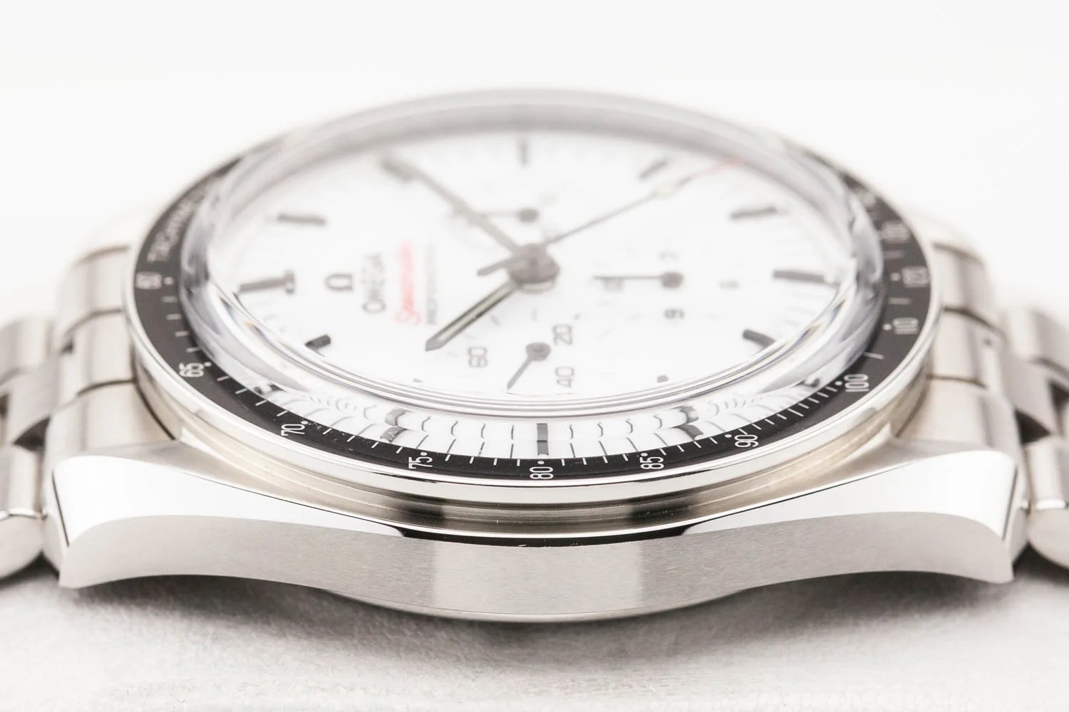 Omega Speedmaster Moonwatch 3861 White PO 050826 (6 of 10).jpg