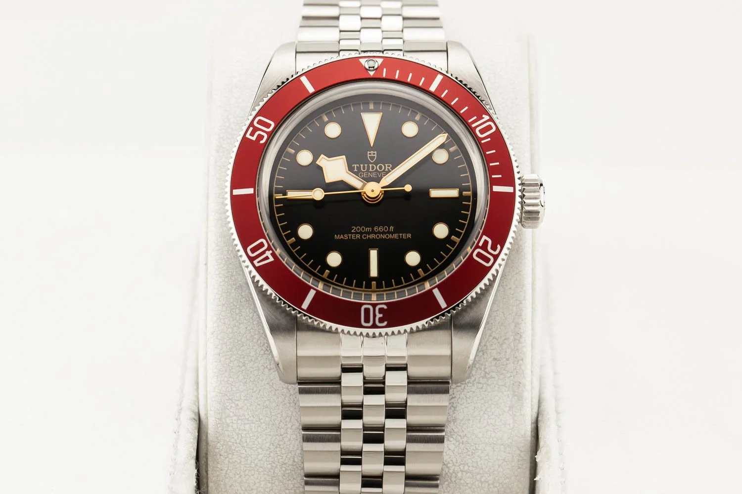 Tudor Black Bay Red 41mm PO 7941A1A0RU 101426 (2 of 10).jpg