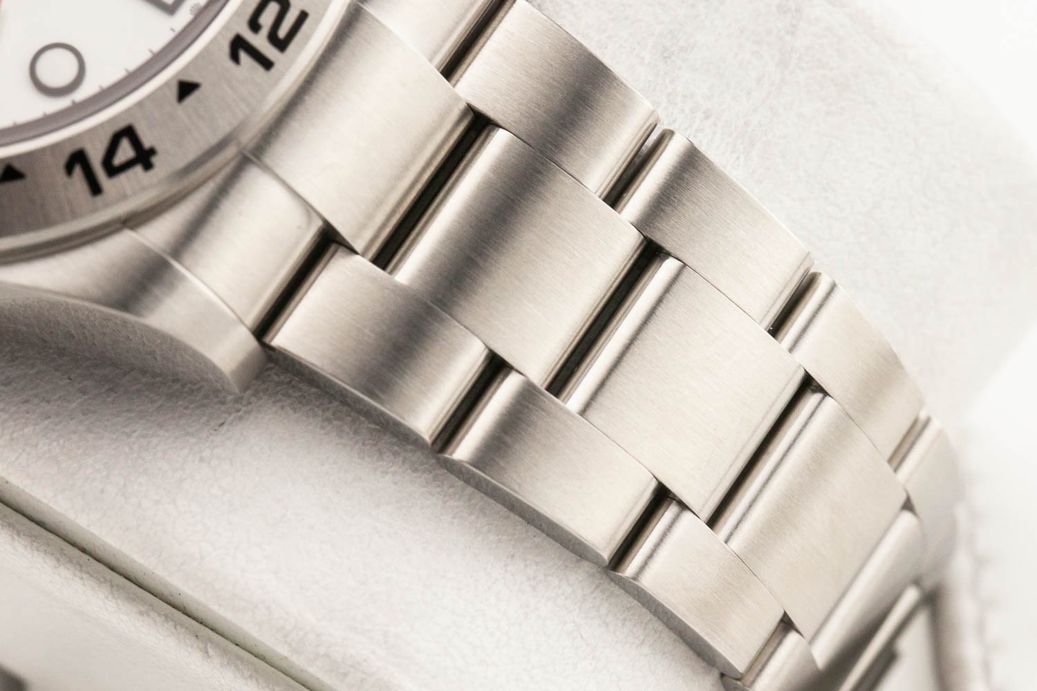 Rolex Explorer II Polar Dial NEW 226570 070225 (7 of 10).jpg