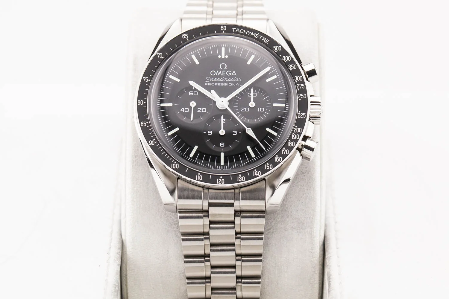 Omega Speedmaster Moonwatch 3861 Hesalite PO 040926 (2 of 10).jpg