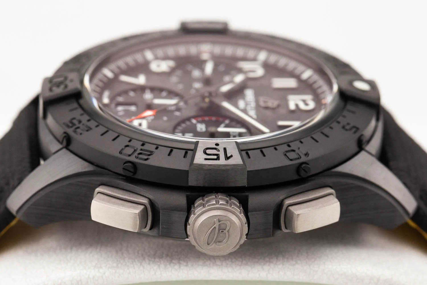 Breitling Avenger B01 Chronograph 44mm Night Mission PO 081326 (5 of 9).jpg