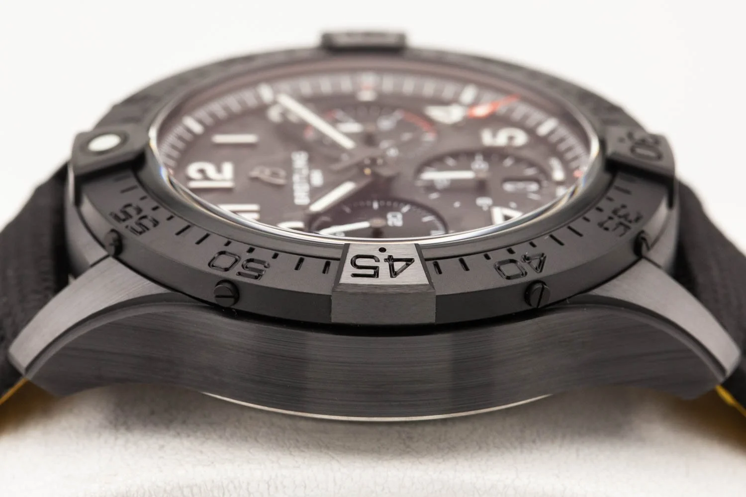 Breitling Avenger B01 Chronograph 44mm Night Mission PO 081326 (6 of 9).jpg