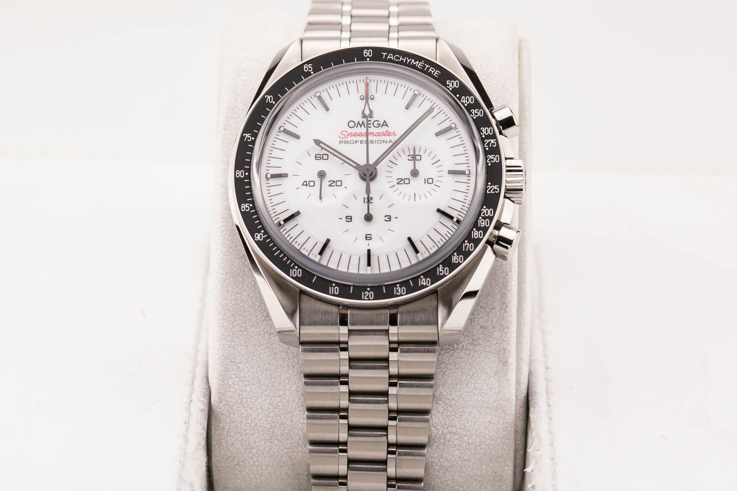 Omega Speedmaster Moonwatch 3861 White PO 091626 (2 of 10).jpg