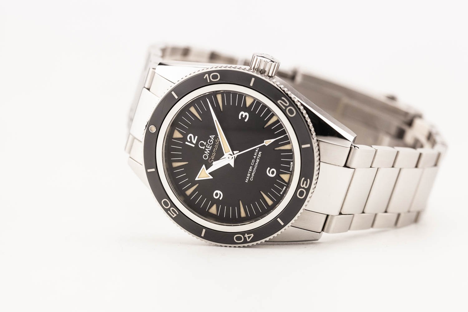 Omega Seamaster 300 Heritage Liquidmetal PO 051625 (1 of 10).jpg