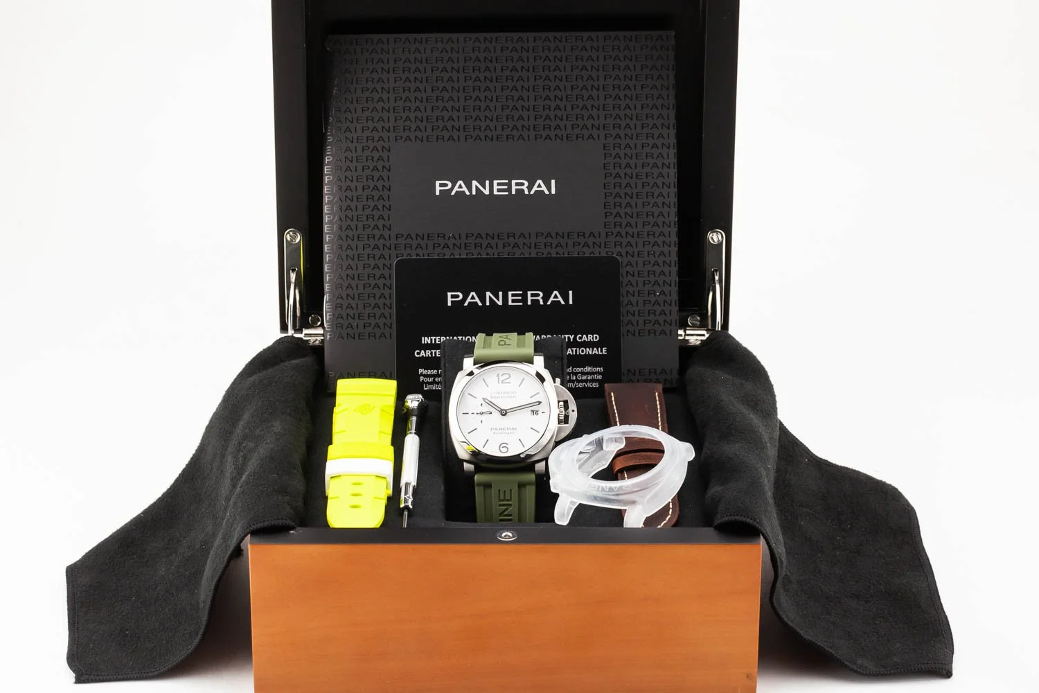 Panerai Luminor Quaranta Automatic White Dial PO PAM01371 090525 (9 of 9).jpg
