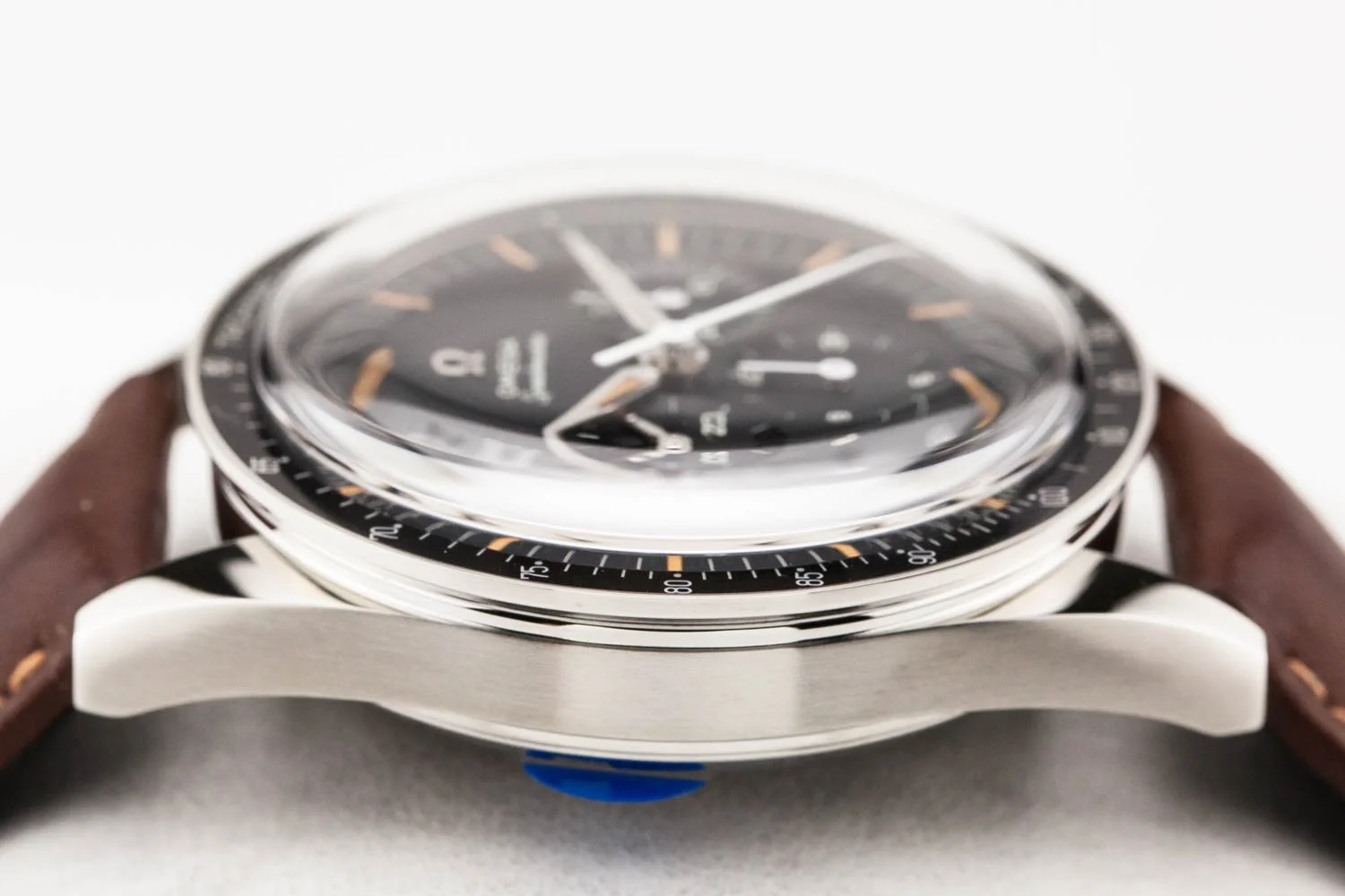 Omega Speedmaster FOIS Brown Leather Strap NEW 091825 (7 of 10).jpg