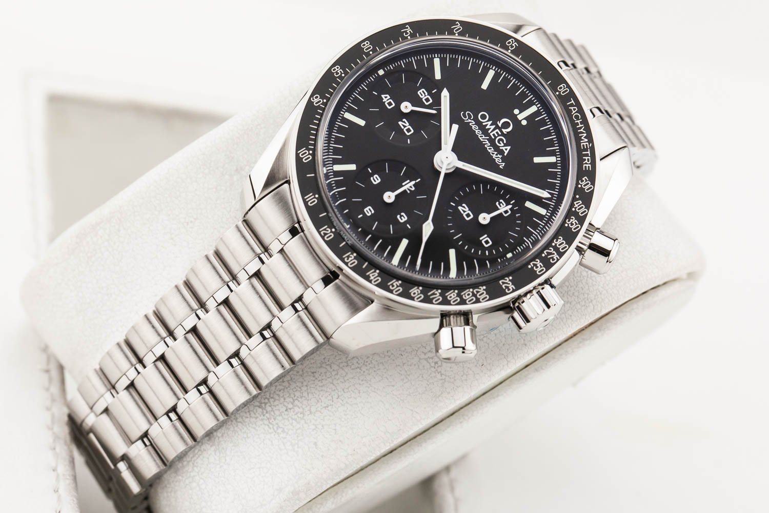 Omega Speedmaster 38 Sapphire Chronograph NEW 091526 (4 of 11).jpg