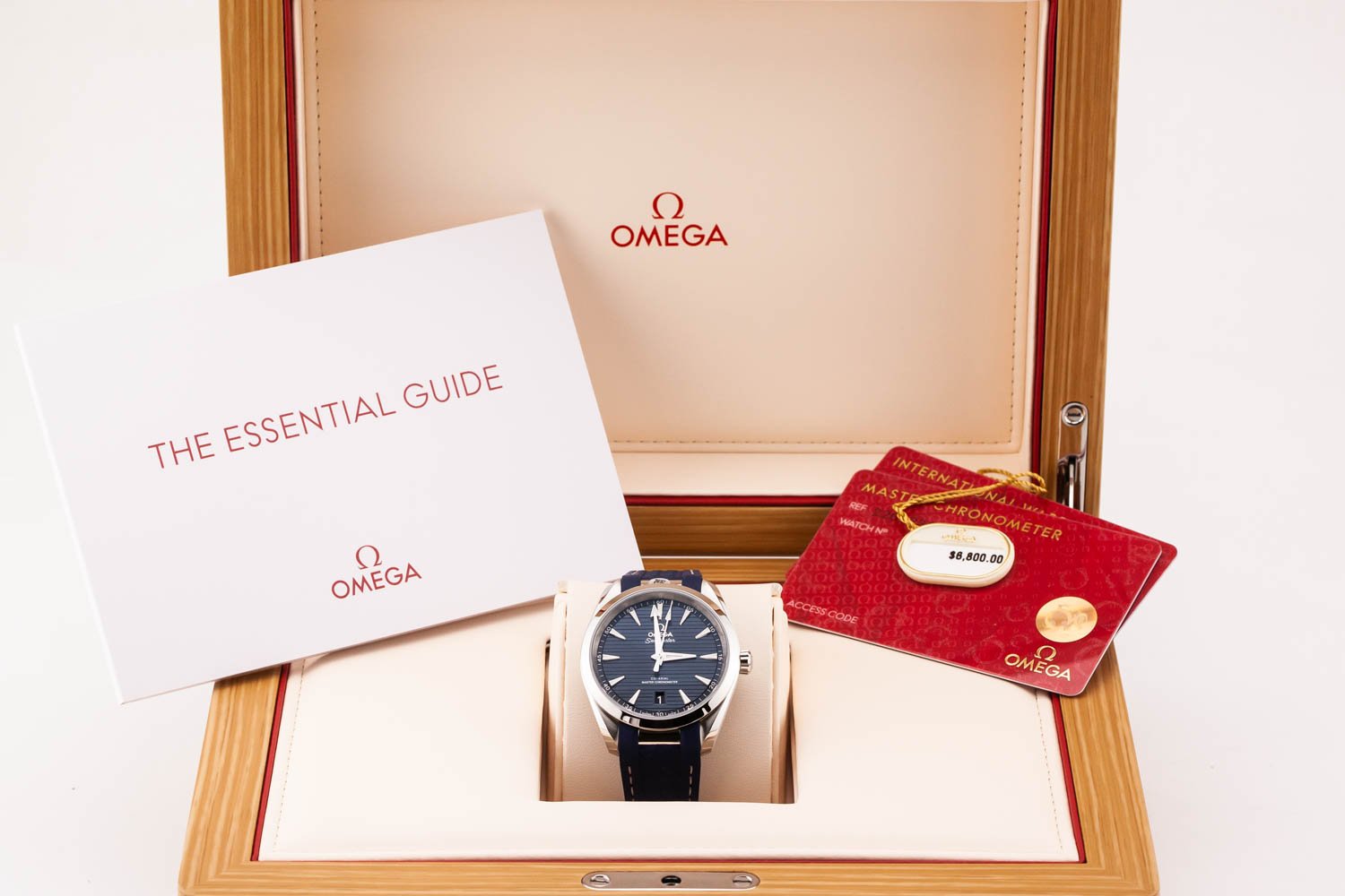 Omega Aqua Terra 8800 38mm Blue Diver New Updated Kit Shot 060226 (1 of 1).jpg
