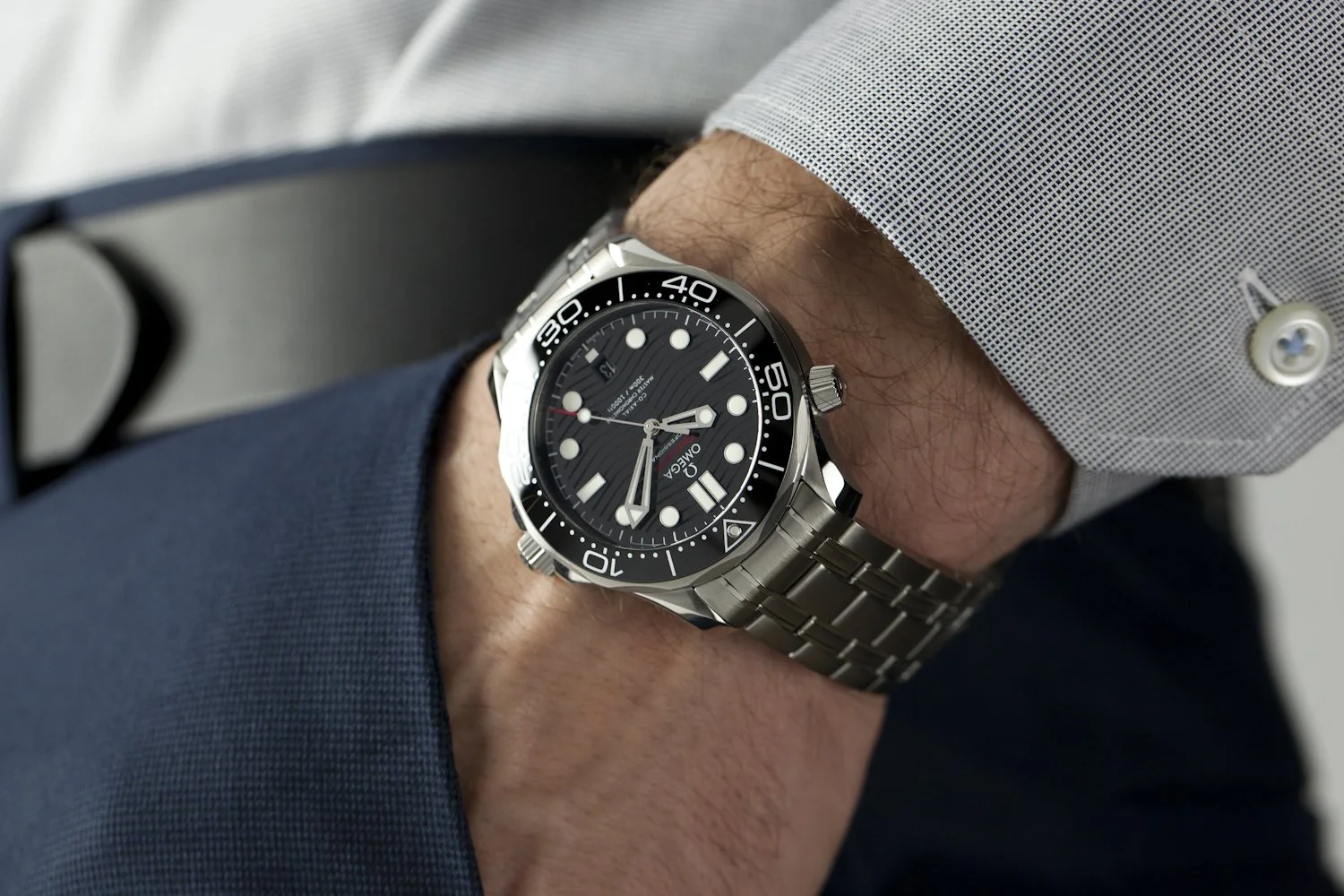 Omega Seamaster 8800 Black Bracelet (11 of 11).jpg