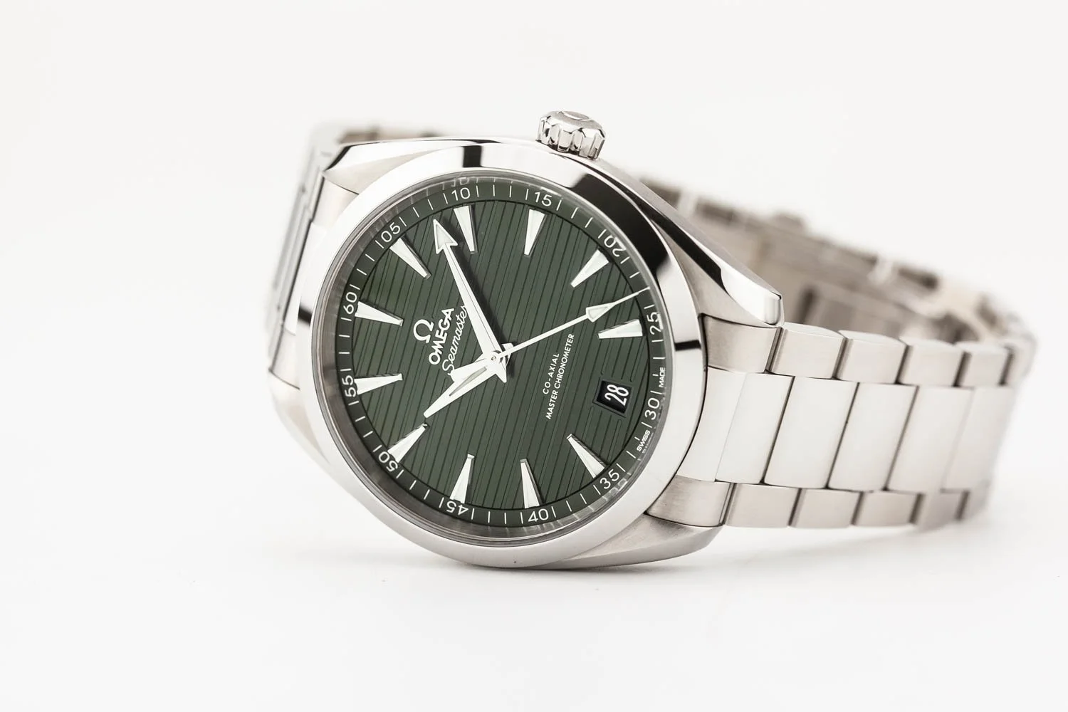 Omega Aqua Terra 41mm Green Dial Bracelet PO 072826 (1 of 10).jpg