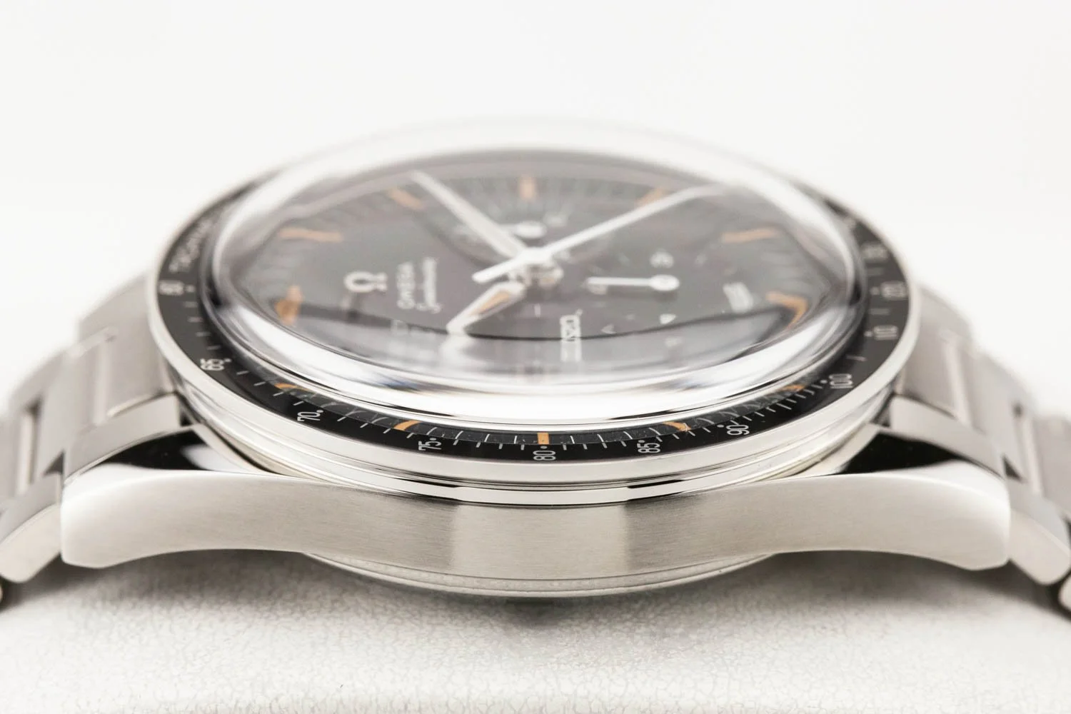 Omega Speedmaster FOIS PO 091026 (6 of 10).jpg