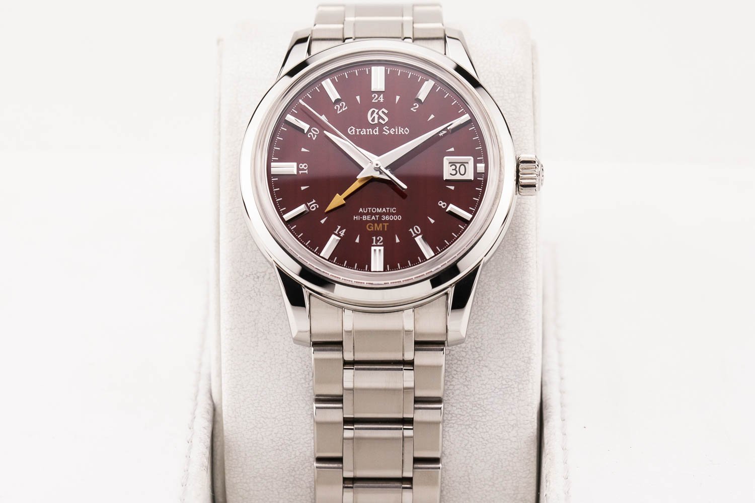 Grand Seiko Hi-Beat 36000 GMT Yuka Momiji PO SBGJ273 071326 (3 of 11).jpg