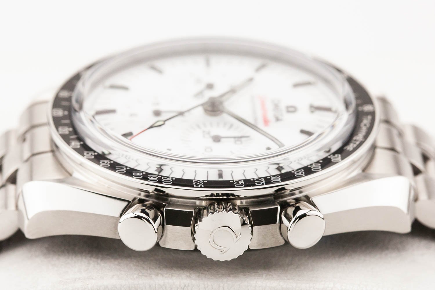 Omega Speedmaster Moonwatch 3861 White Mint 040226 (5 of 10).jpg