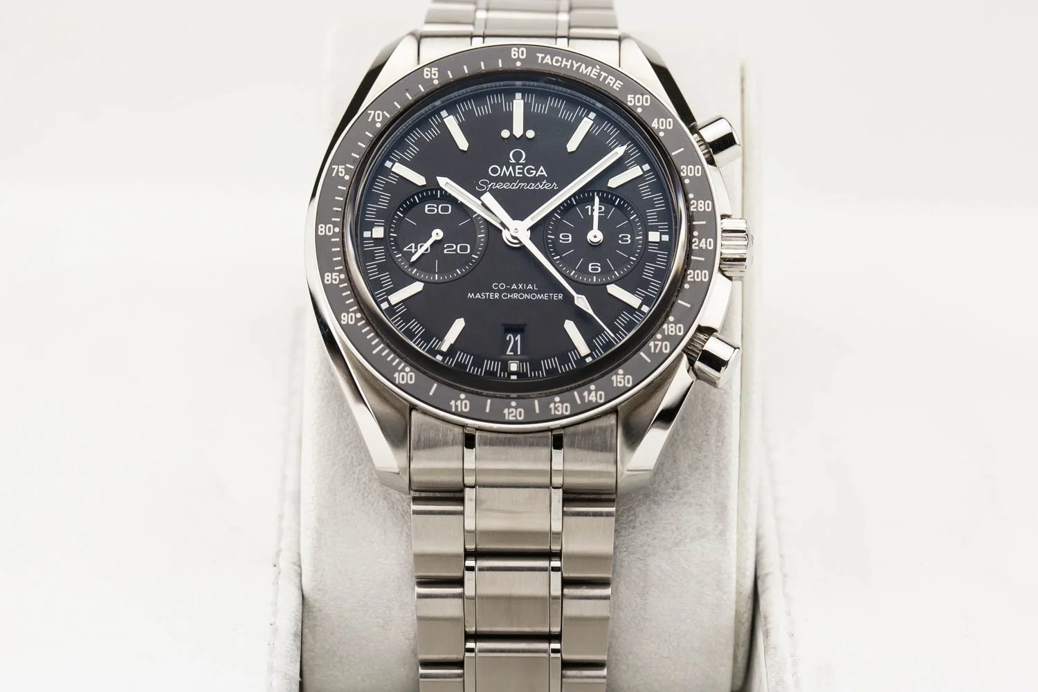 Omega Speedmaster Racing Black Dial PO 092225 (2 of 10).jpg