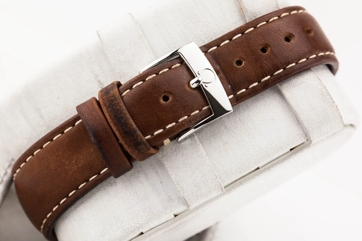 Omega Speedmaster FOIS Numbered Edition PO 031926 (7 of 9).jpg