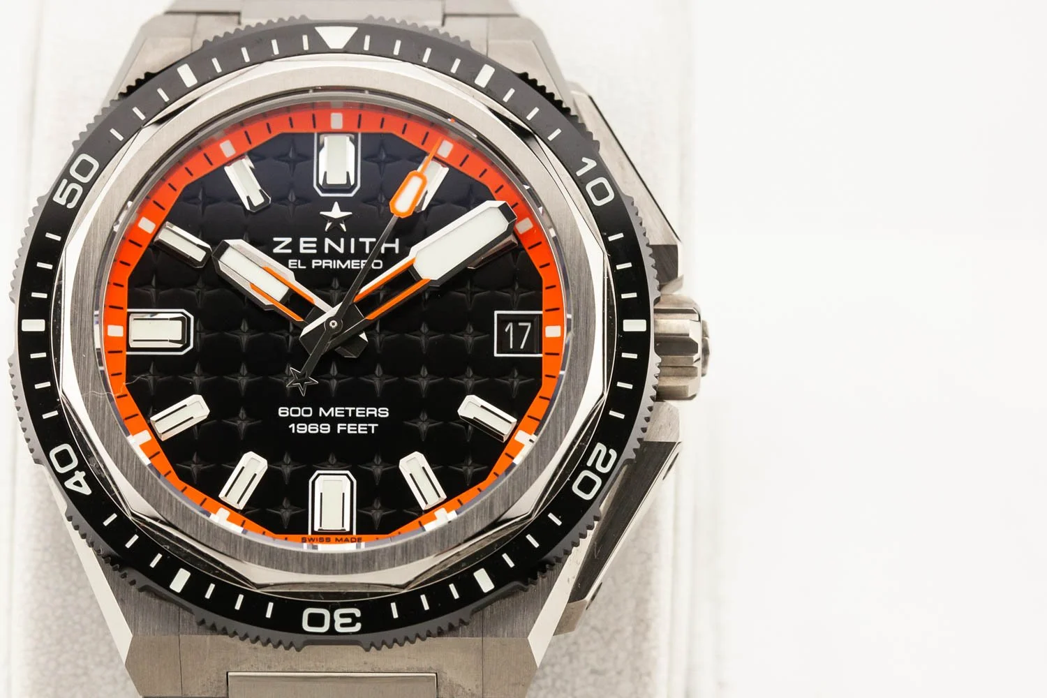 Zenith Defy Extreme Diver Mint 091826 (3 of 11).jpg