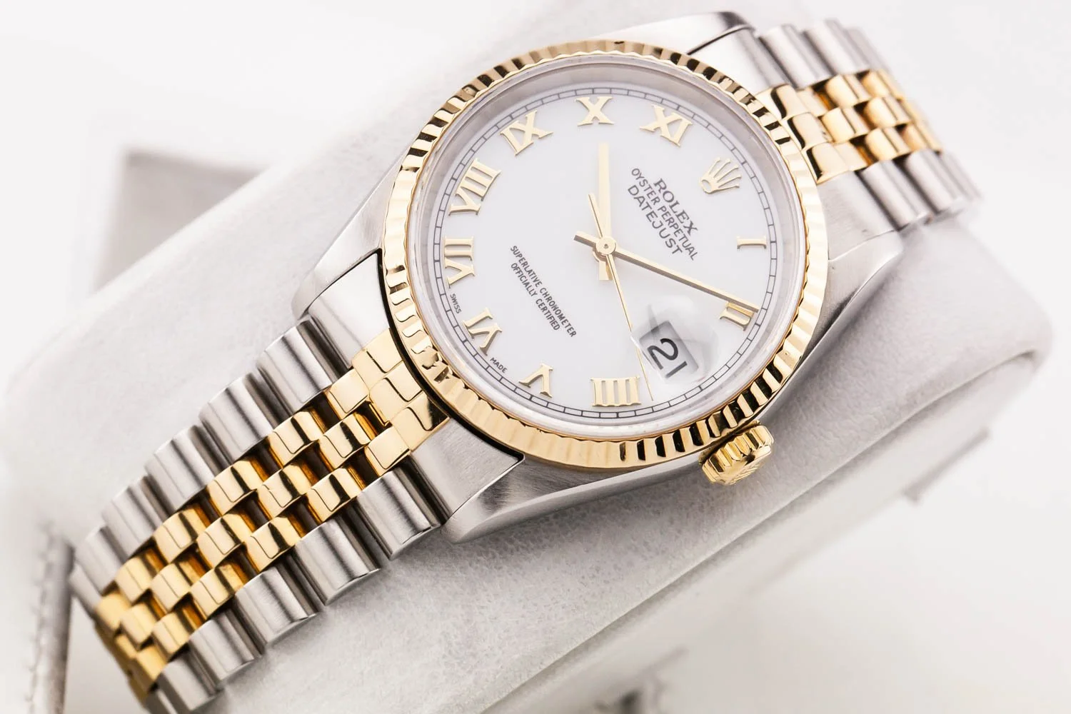 Rolex Datejust 36 Two-Tone Fluted Jubilee P-Serial PO 16203 091825 (5 of 11).jpg