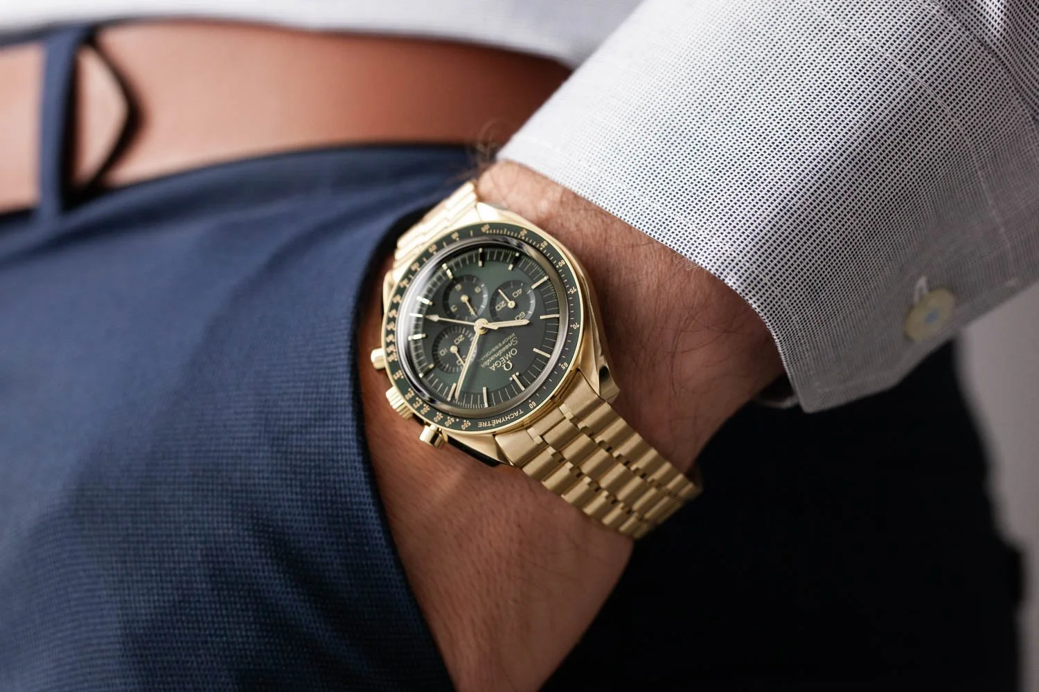 Omega Speedmaster Moonshine Gold NEW 062923 (1 of 1).jpg