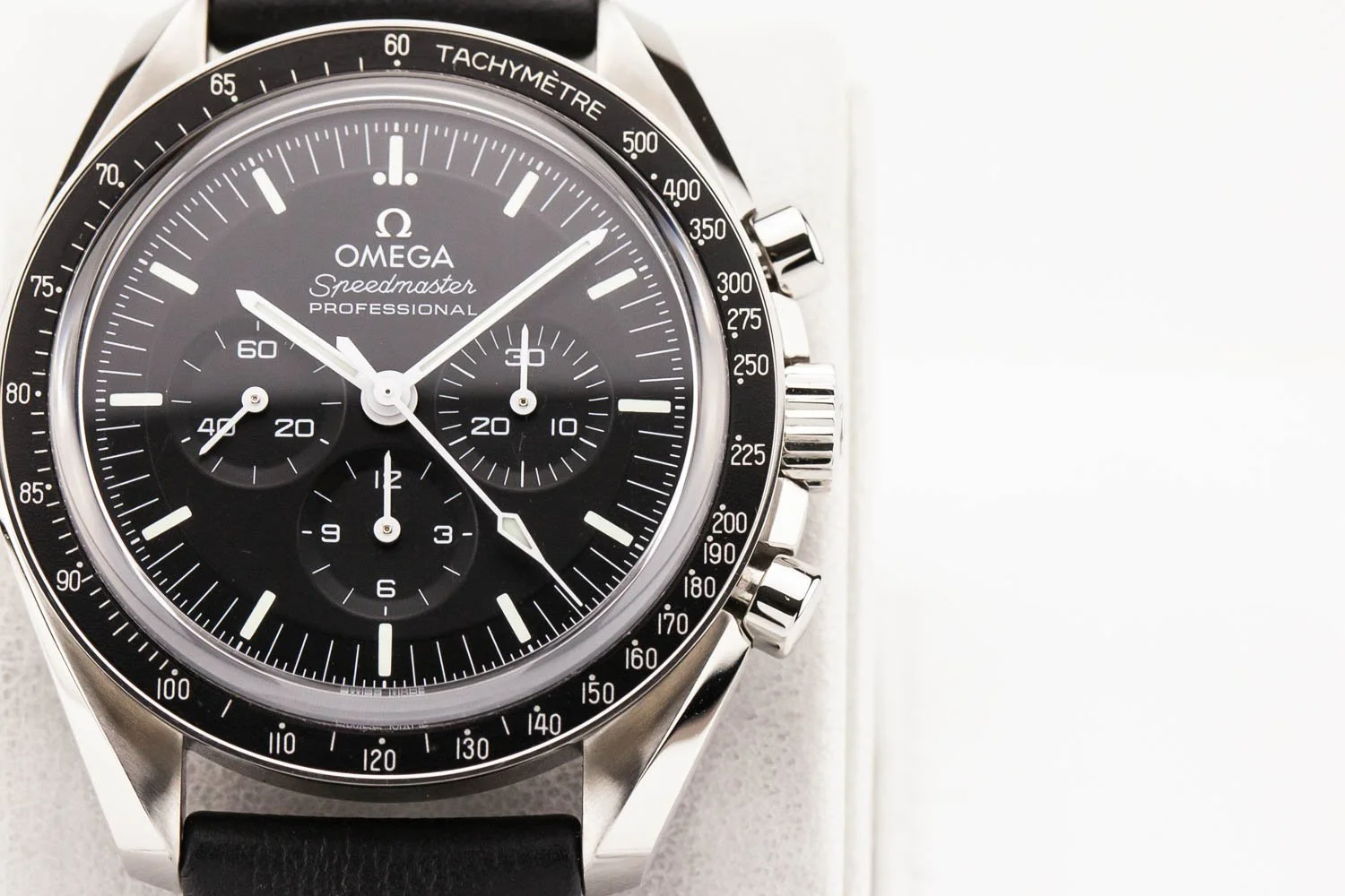 Omega Speedmaster Moonwatch 3861 Sapphire Strap PO 081825 (3 of 9).jpg