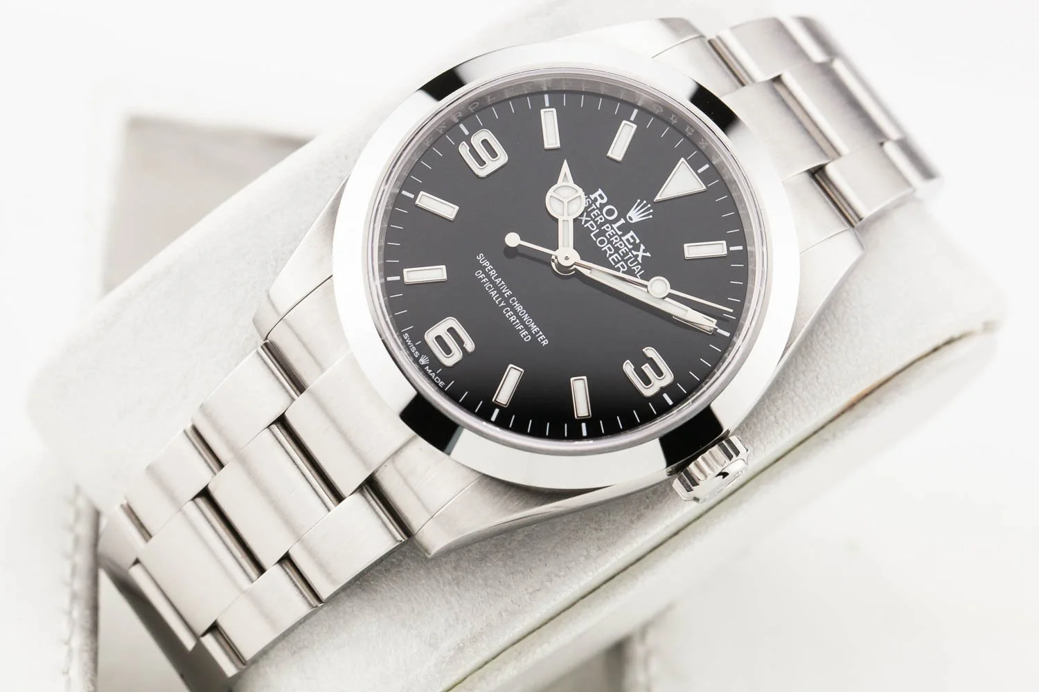 Rolex Explorer I 40mm Black Dial PO 224270 010226 (4 of 10).jpg