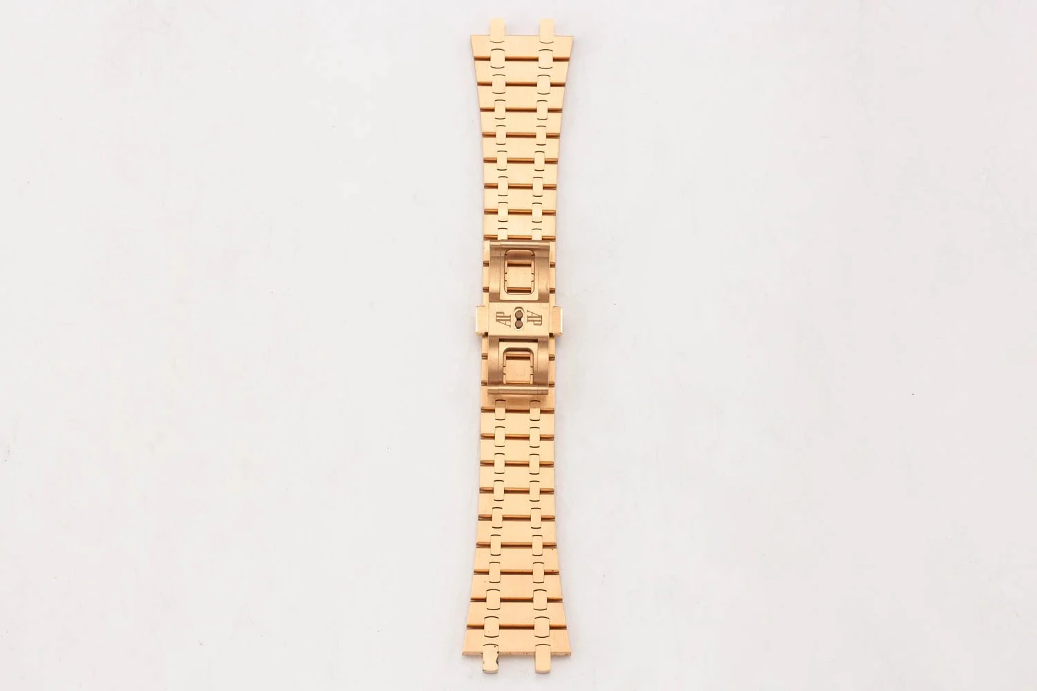 Audemars Piguet Royal Oak Rose Gold Bracelet 092625 (4 of 4).jpg