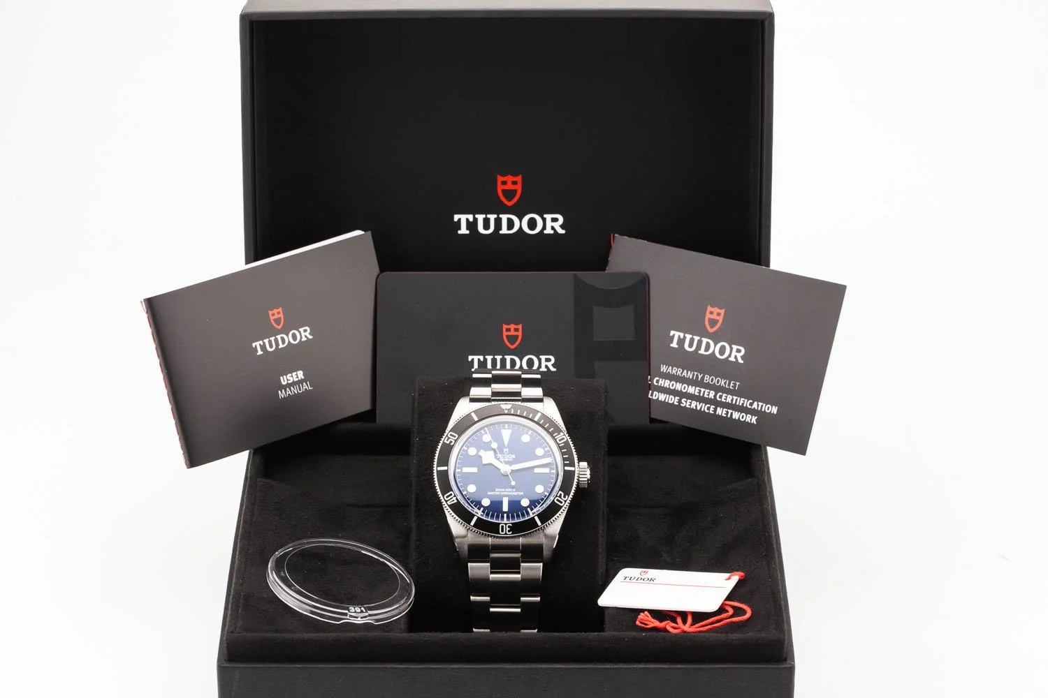 Tudor Black Bay 68 43mm Blue Dial PO 7943A1A0NU 090425 (10 of 10).jpg
