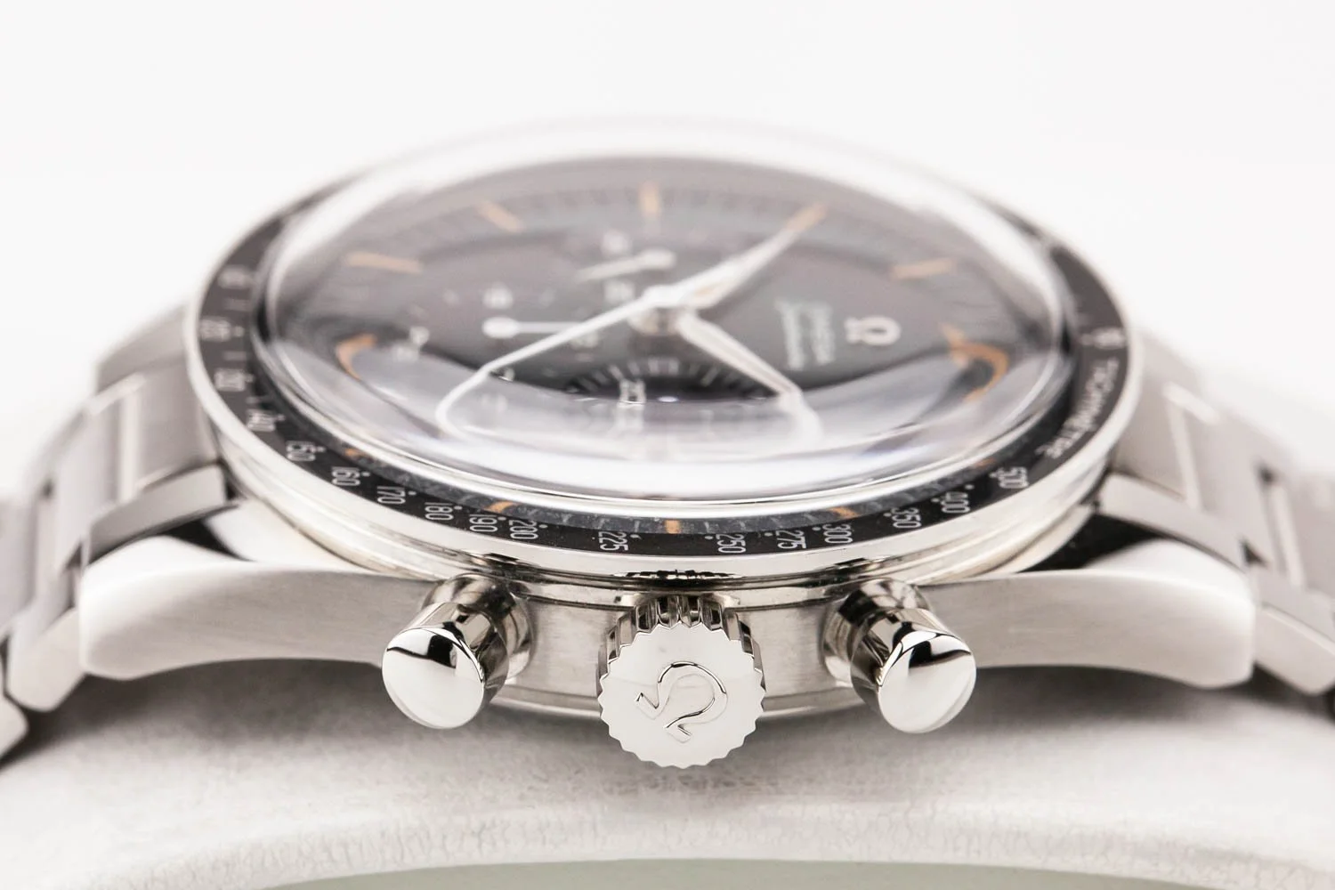 Omega Speedmaster First Omega in Space FOIS PO 090925 (5 of 10).jpg