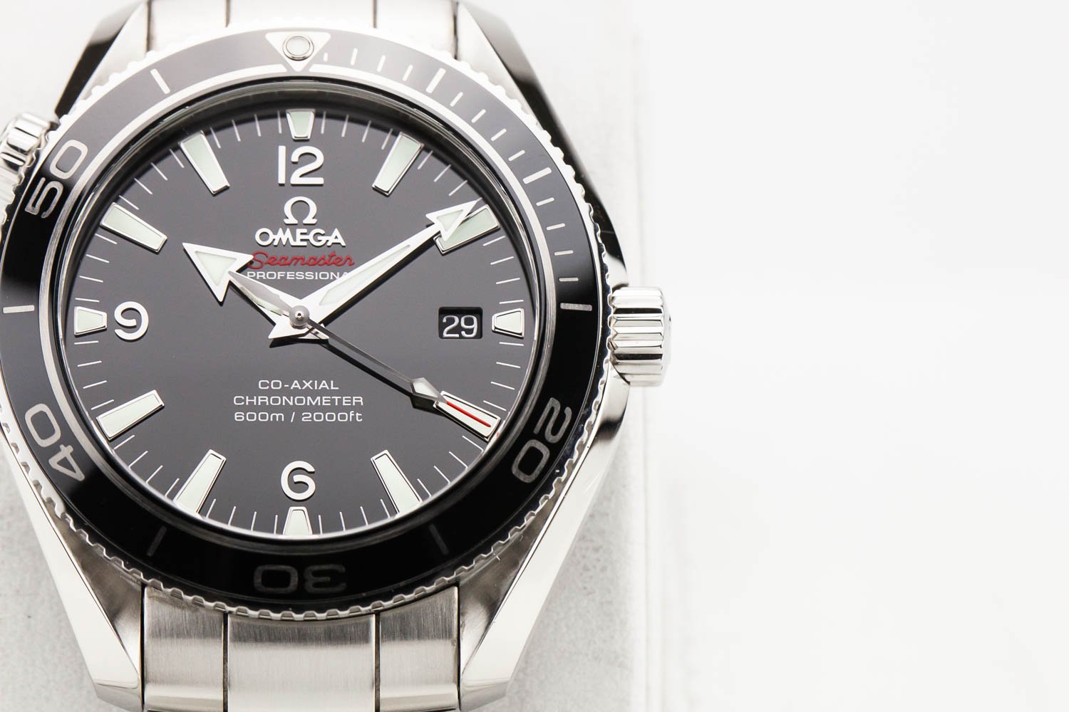 Omega Planet Ocean 2500 Liquidmetal 1948 PO 042925 (3 of 10).jpg