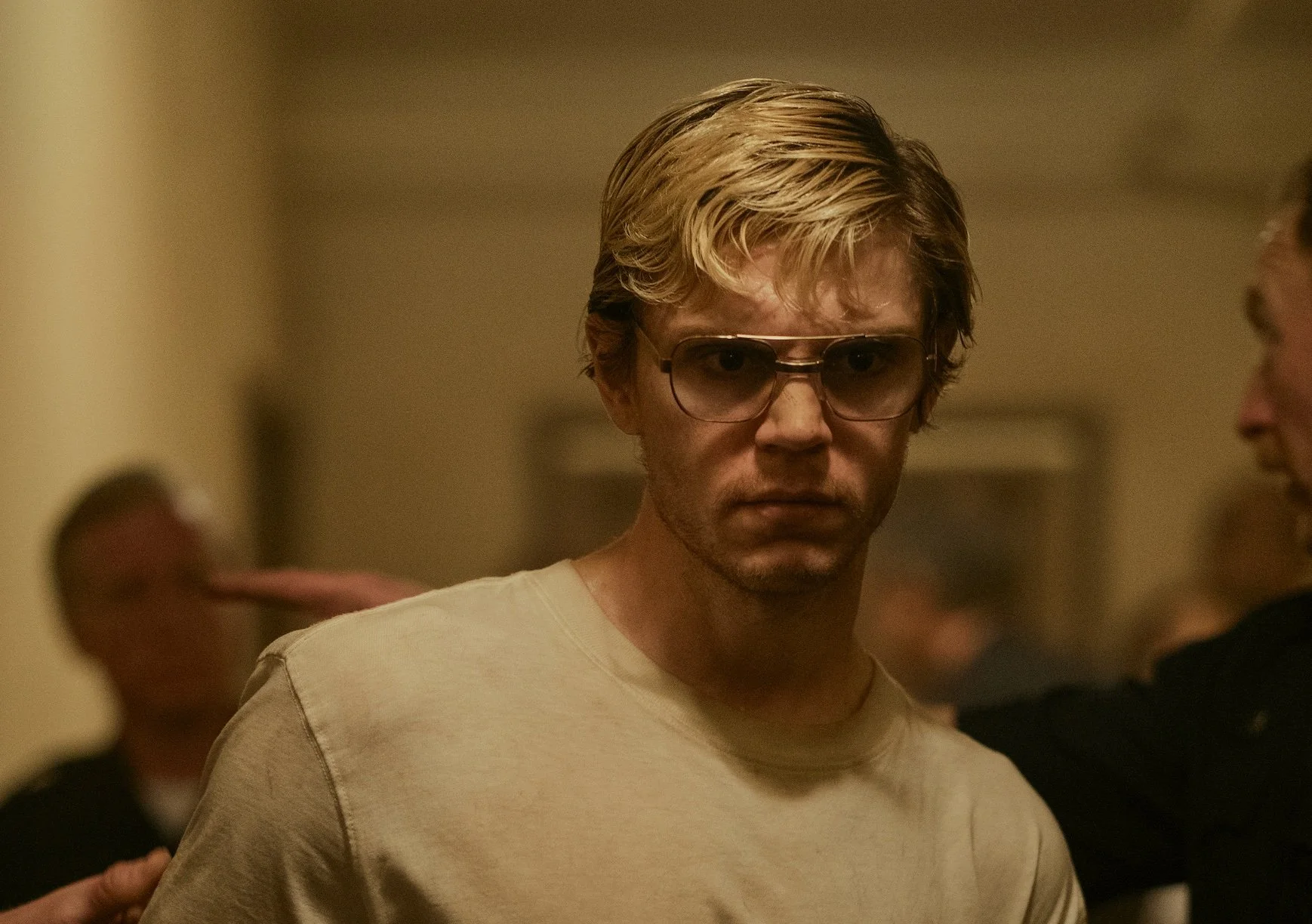 Dahmer - Monster: The Jeffrey Dahmer Story Series Review 