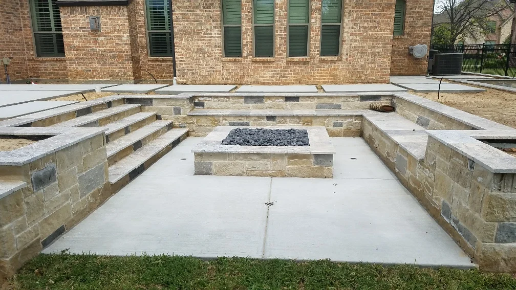 Lesczynski 1017 Firepit (6).jpg
