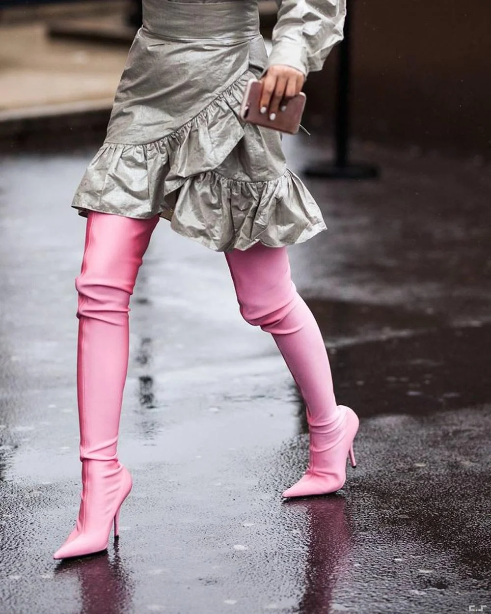 * BALENCIAGA
