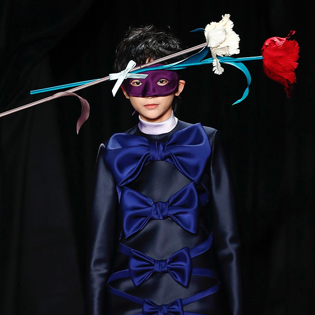Wackadoodle Looks From the Spring 2018 Couture Shows