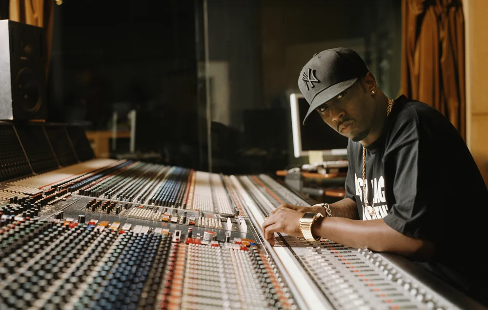 P. Diddy press play. P. Diddy. Press play дидди.