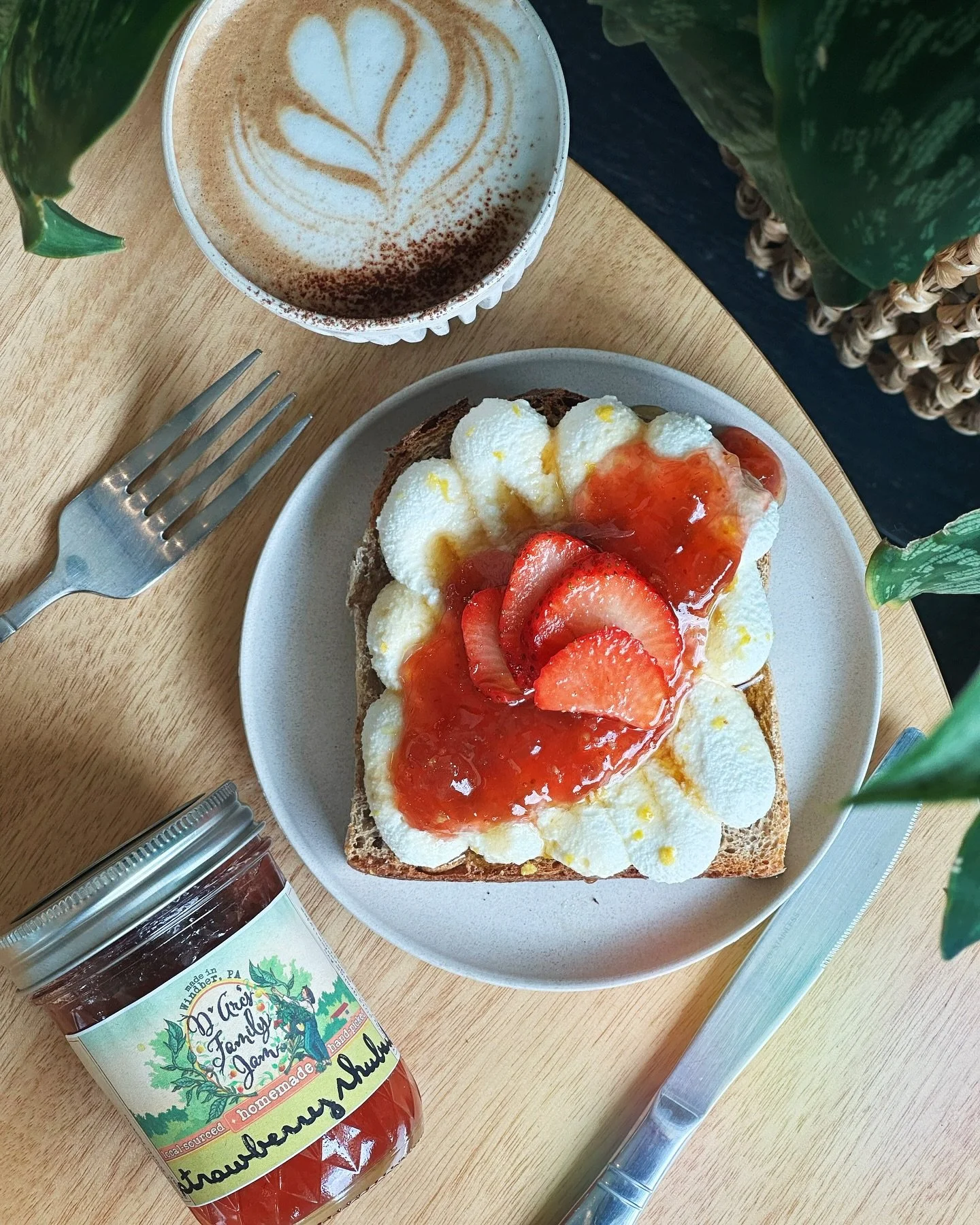 We&rsquo;re bringing a new special on this summer as we feature a variety of flavors of specialty jams by @darcsfamilyjam! Served with whipped lemon ricotta, and a drizzle of @pinebarrenspost honey - this weeks jam is Strawberry Rhubarb - come grab o