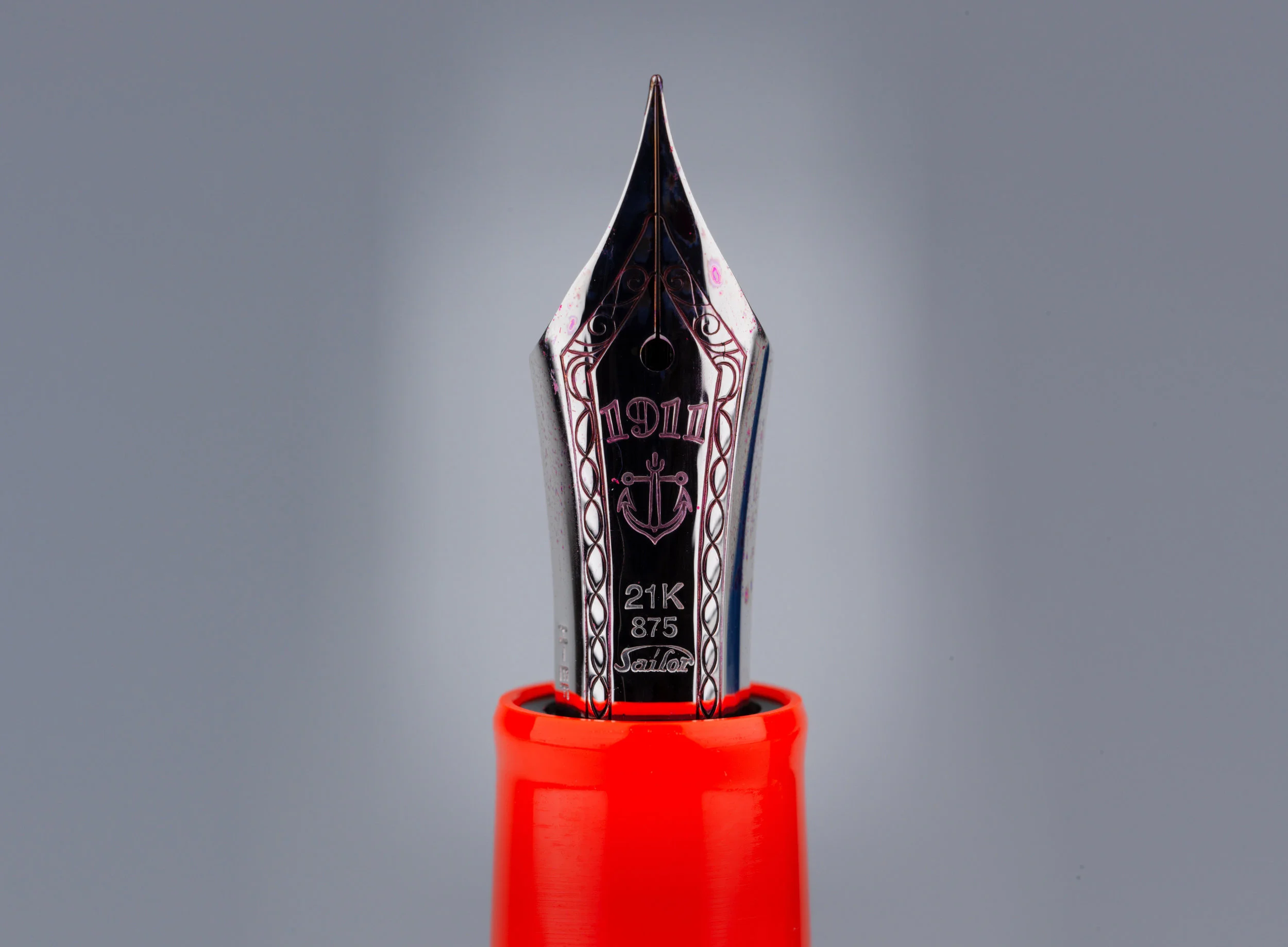Sailor 1911 Large Royal Tangerine