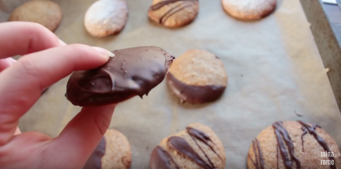 Oil-free Winter Cookies