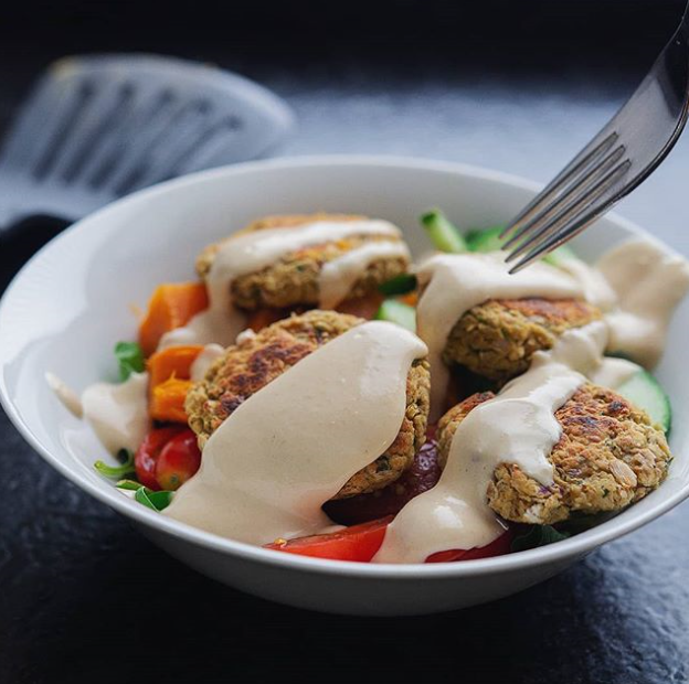 Simple Falafel Salad