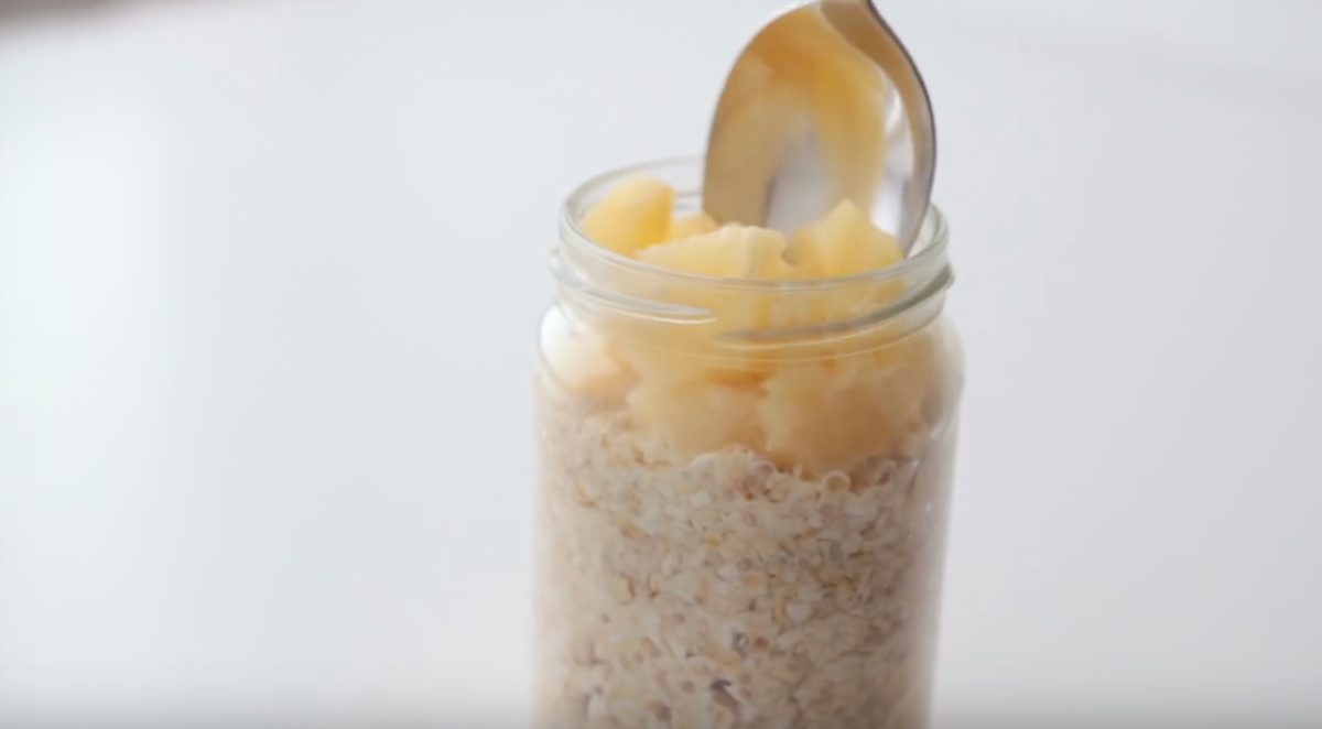 Pina Colada Overnight Oats