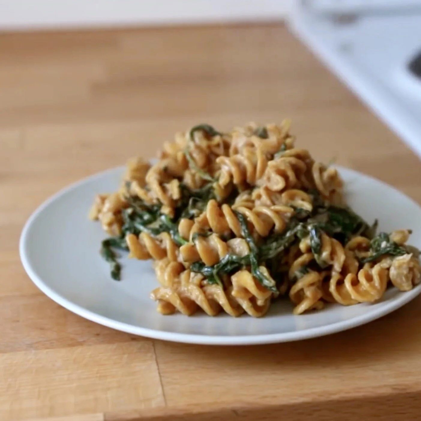Creamy Cashew and Spinach Pasta