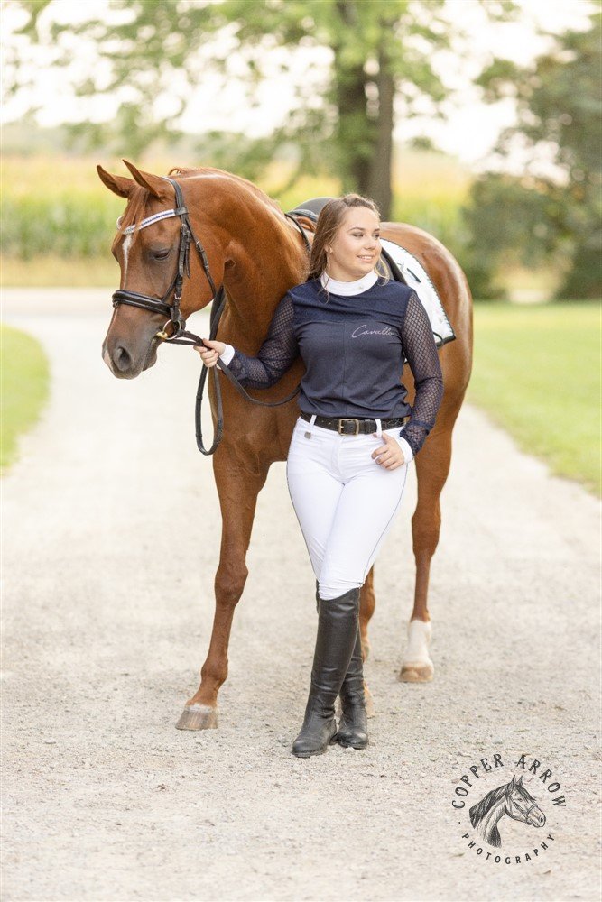 Green Bay WI High school senior pictures with horse