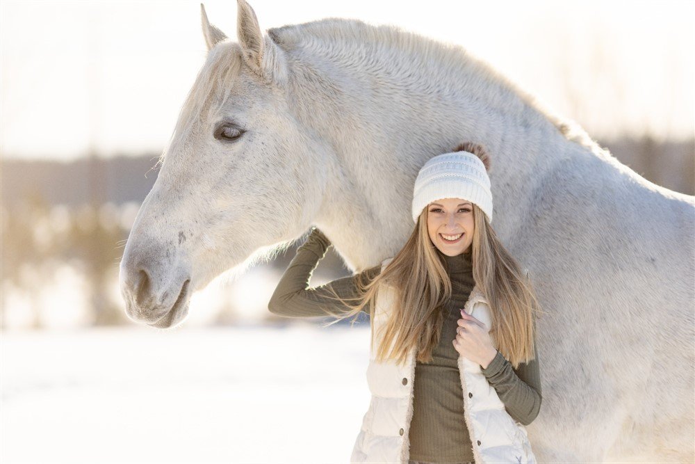 Winter Senior Pictures with your horse