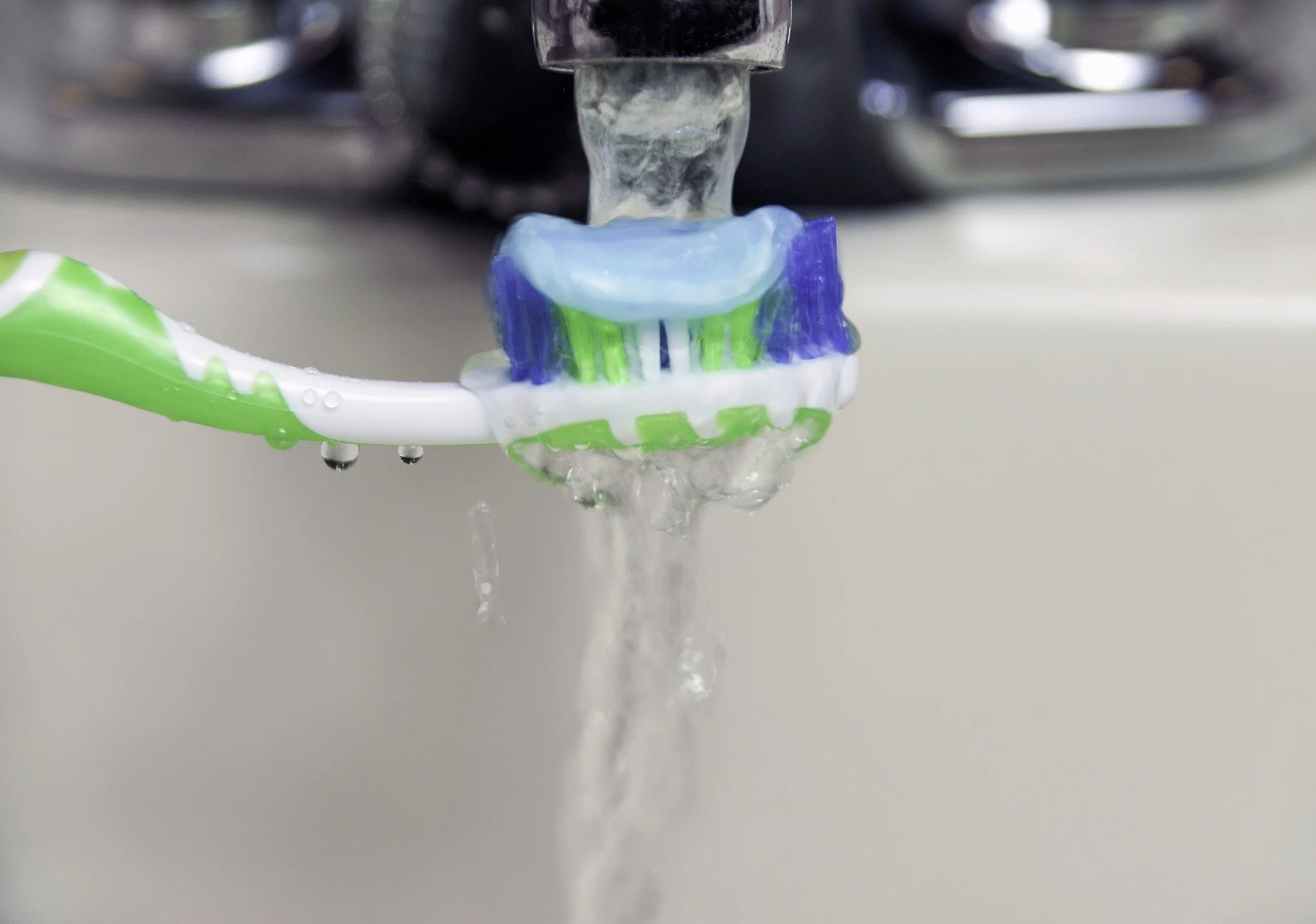 ⭐ Tip Tuesday ⭐

Turn off the tap while brushing your teeth 🪥

You can save up to 8 gallons of water a day! That&rsquo;s over 2,900 gallons a year&hellip; just from one small daily habit. 💙

Every drop saved makes a difference!

#TipTuesday #WaterW