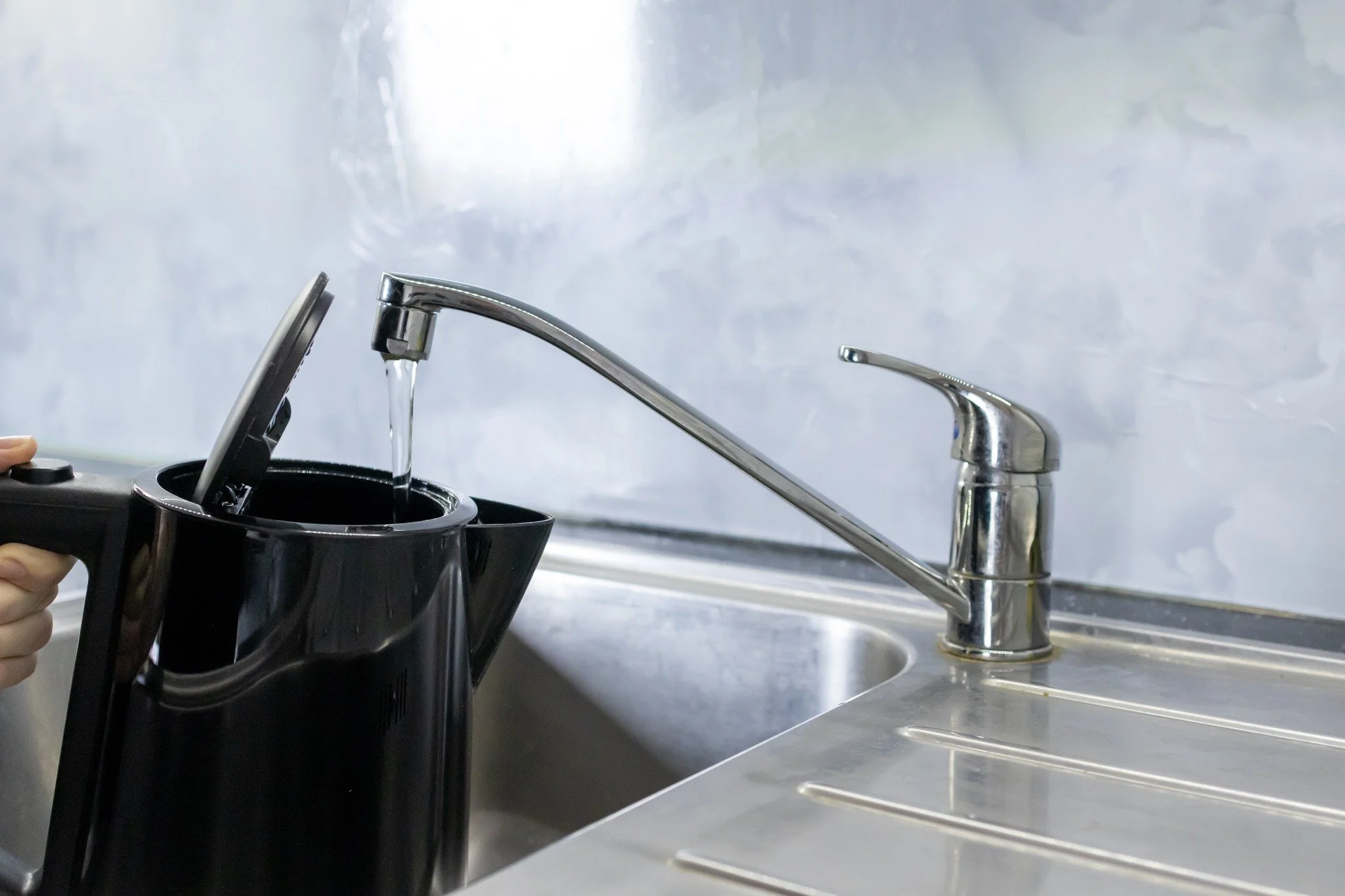 💦 Holiday Water Wednesday 💦

Warm drinks are everywhere this season: cocoa, cider, tea, peppermint coffee&hellip; you name it. When filling your pots, kettles, or coffee makers, start with cold tap water. It&rsquo;s fresher, safer, and taken direct