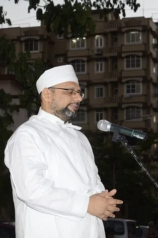 parsi-141435__480.jpg