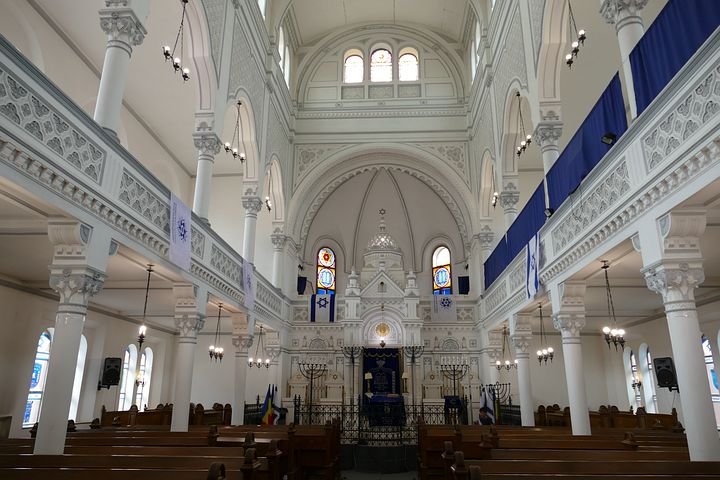 synagogue-3644267__480.jpg